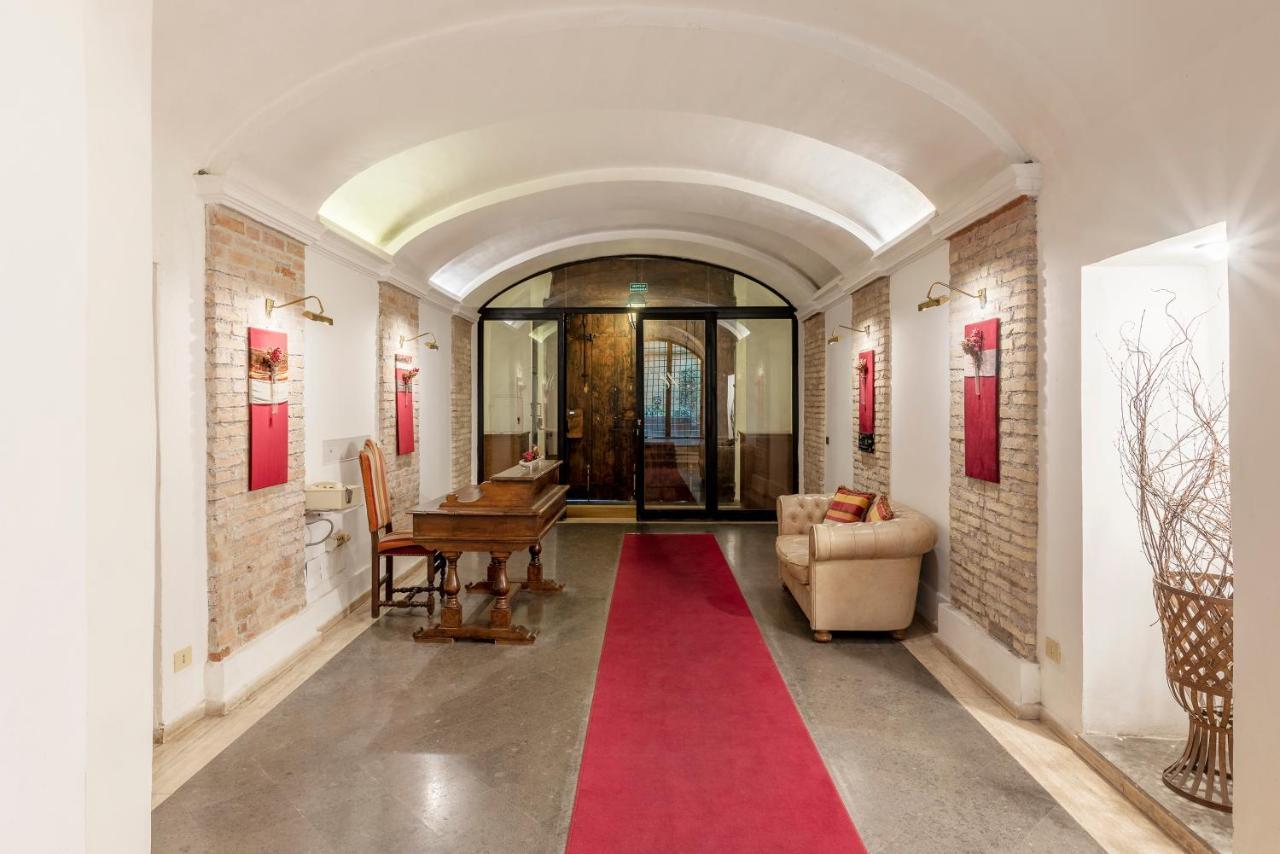 Foro Romano Stylish And Central Apartment Exterior photo