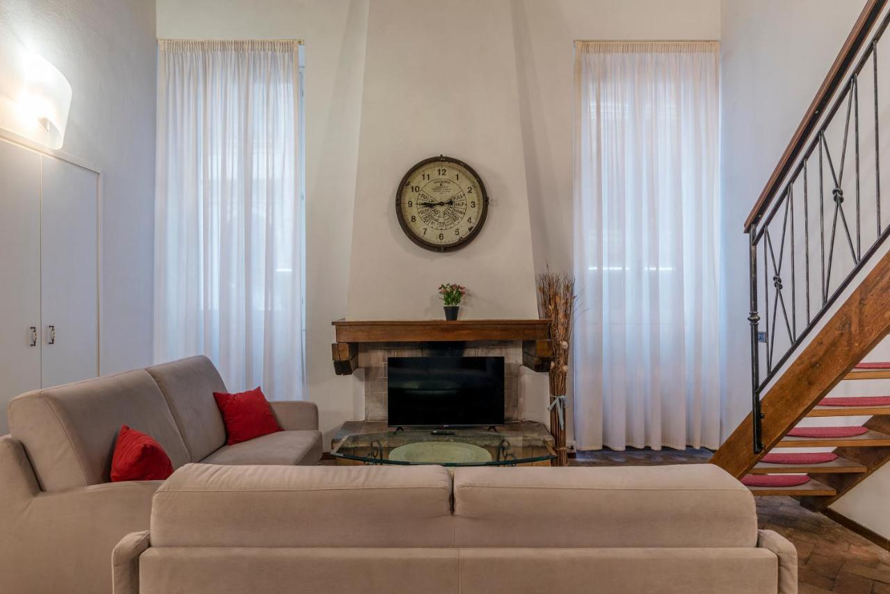 Foro Romano Stylish And Central Apartment Exterior photo
